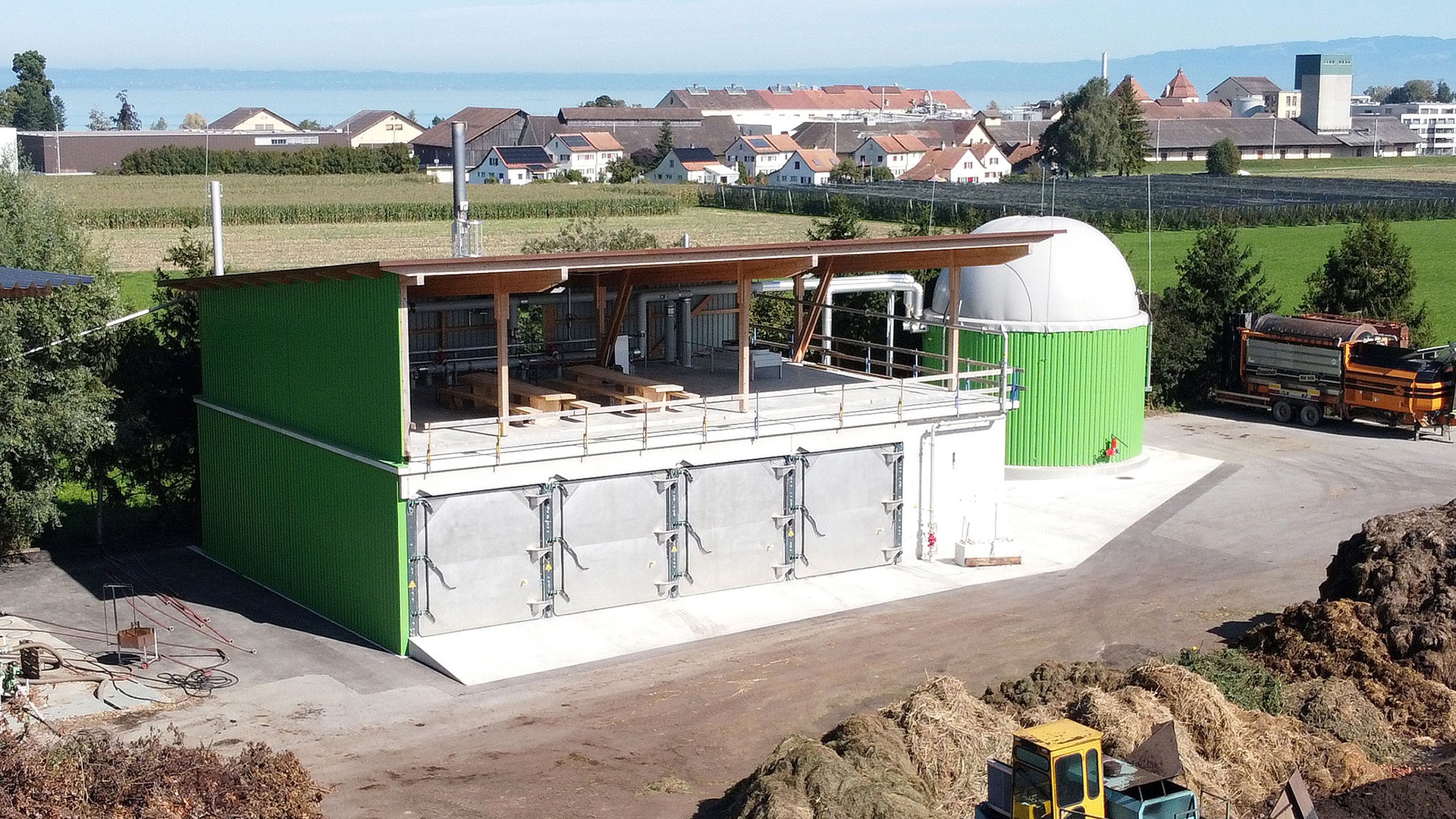 Batch Dry Anaerobic Digestion System